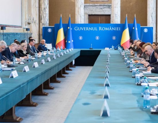 Aveti grija ce spuneti Am auzit ca unii doresc sa va modifice Stenograme socante din