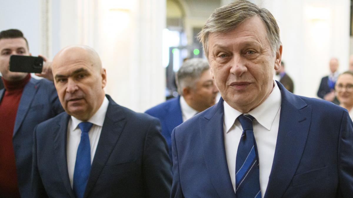 Crin Antonescu Ilie Bolojan se comporta ca un veritabil membru al USR Coalitia avanseaza cu dificultate din causa