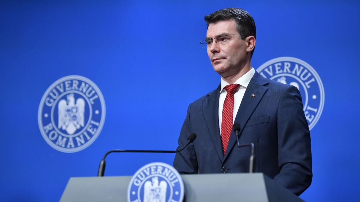 Directorul CNAS il dezminte pe ministrul Sanatatii Adevrata reforma nu consta in spargerea monopolului