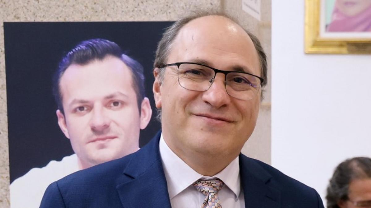 Ilie Bolojan a găsit ministrul Educației după două luni de căutări și refuzuri. Cine este Mihai... 1 Ilie Bolojan a gasit ministrul Educatiei dupa doua luni de cautari si refuzuri Cine este Mihai