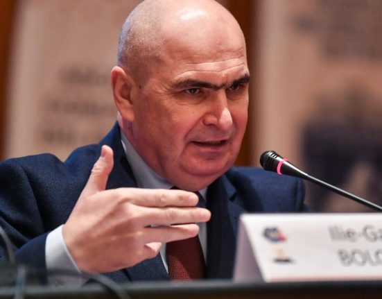 Mecanismul de stabilire a impozitelor locale va suferi modificari incepand cu 2027 Bolojan Procentele vor ramane la