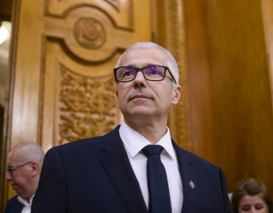 Ministerul Justitiei nu a aprobat taierile din administratie Sedinta CES in care trebuia sa fie avizate