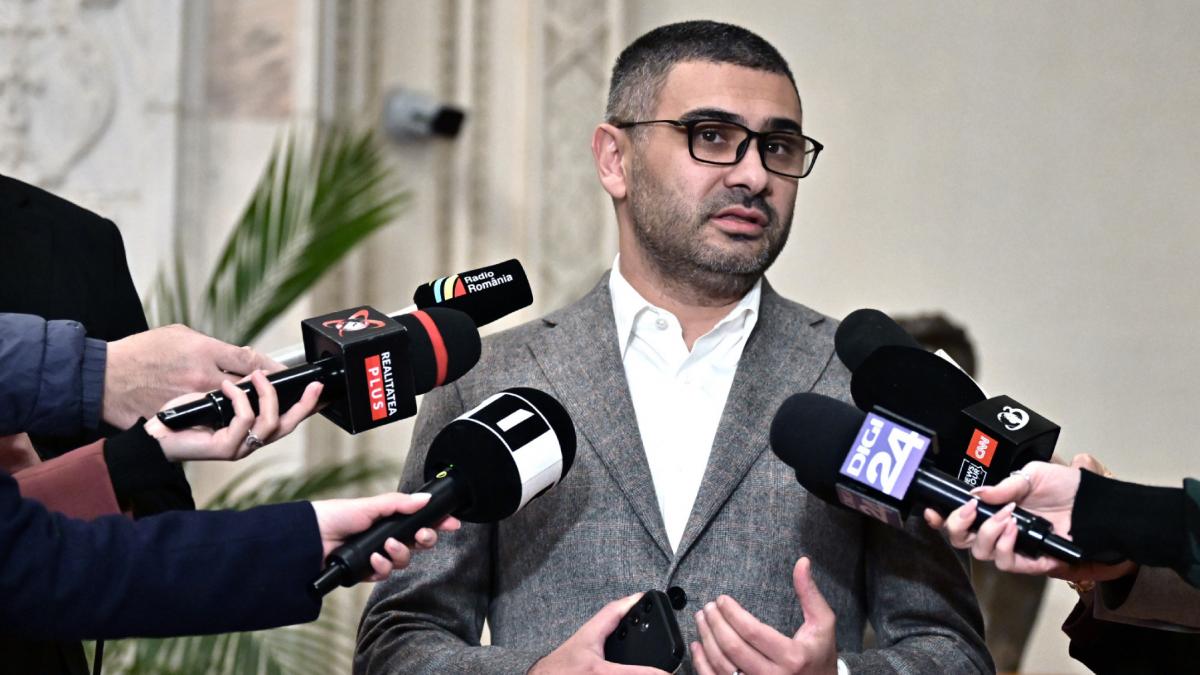 Ministrul Muncii a declarat când va fi aprobat actul normativ ce majorază salariul minim. 1 Ministrul Muncii a declarat cand va fi aprobat actul normativ ce majoraza salariul minim