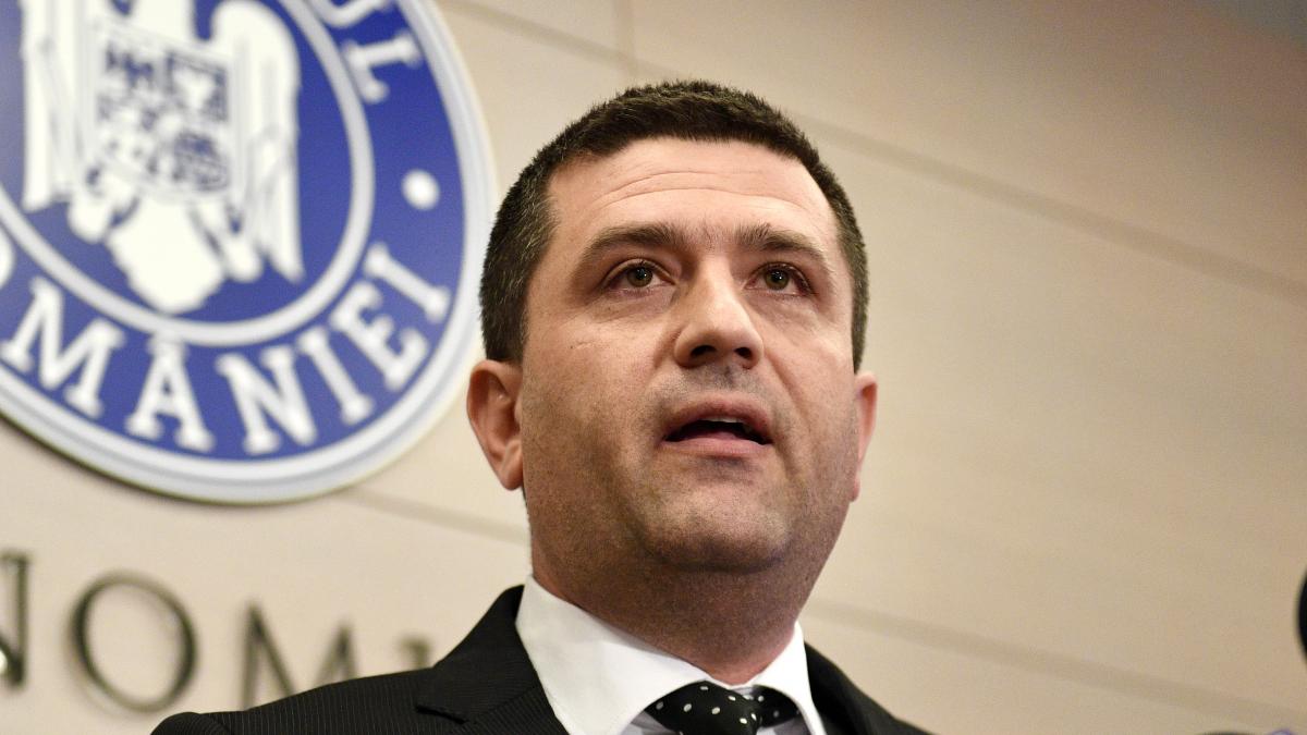 Miruță: Industria națională de apărare trebuie să fie integrată în lanțurile internaționale de... 1 Miruta Industra nationala de aparare trebuie sa fie integrata in lanturile internationale de