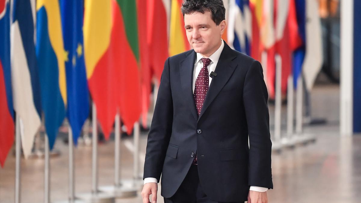 Nicuser Dan Romania poate fi cel mult observator in Consiliul Pacii al lui Trump Facem discutii cu