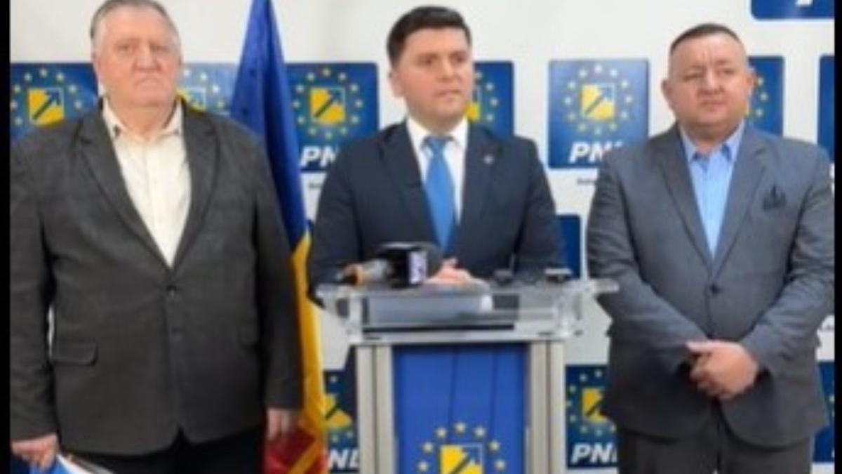 Premier in Romnia Dou comune se unesc din lips de fonduri pentru a meniine dou primrii Socond