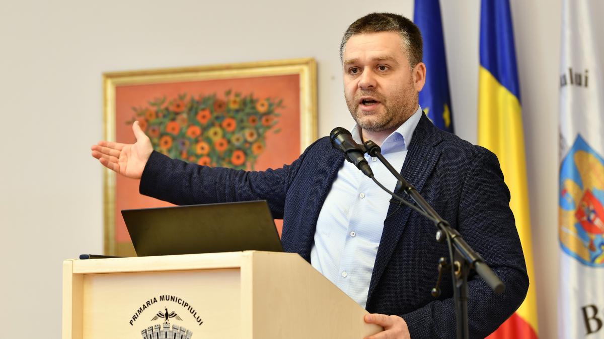 Primarul Ciprian Ciucu anunta verificari la locuintele sociale Nu exista nicio