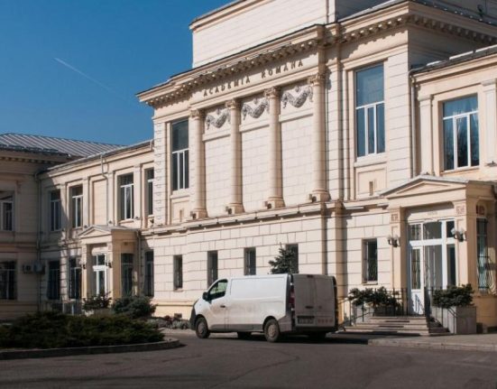 Stefan Palarie acuza PNL AUR si PSD ca intentioneaza sa propuna spre vot o lege facuta pe masura
