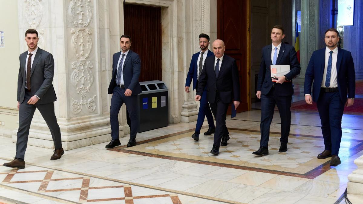 incepe confruntarea in PNL ilie bolojan ar putea solicita vot de incredere astazi sustinatorii sai posibil
