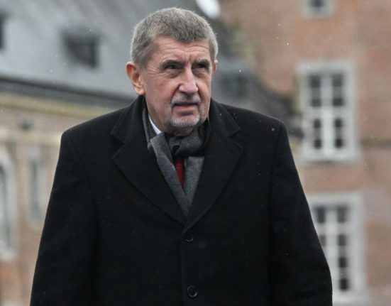 Andrej Babis pastreaza imunitatea parlamentara Legislativul ceh a respins cererea procurorilor