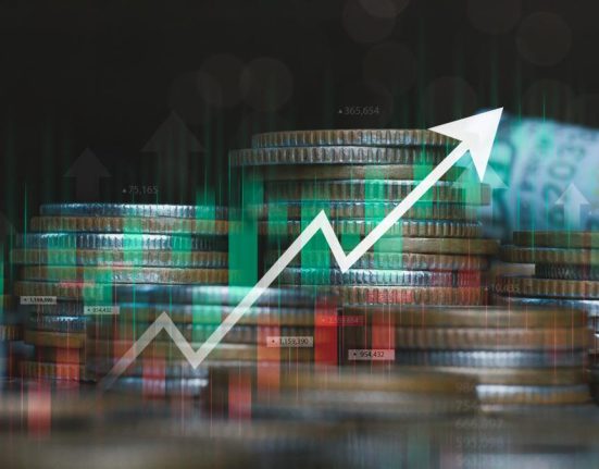 Bolojan Economia se va reorganiza in a doua jumatate a anului Ajutoarele pentru pensionari sunt