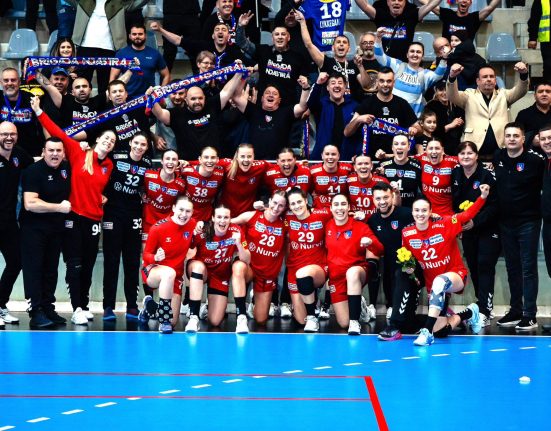 CSM Bucuresti eliminata din competitie Valcea invinge claro in Bucuresti