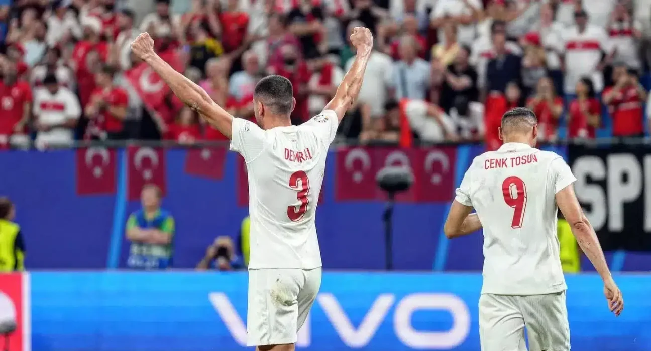 Cutremur la nationala Turciei Demiral incert pentru meciul de baraj cu Romania