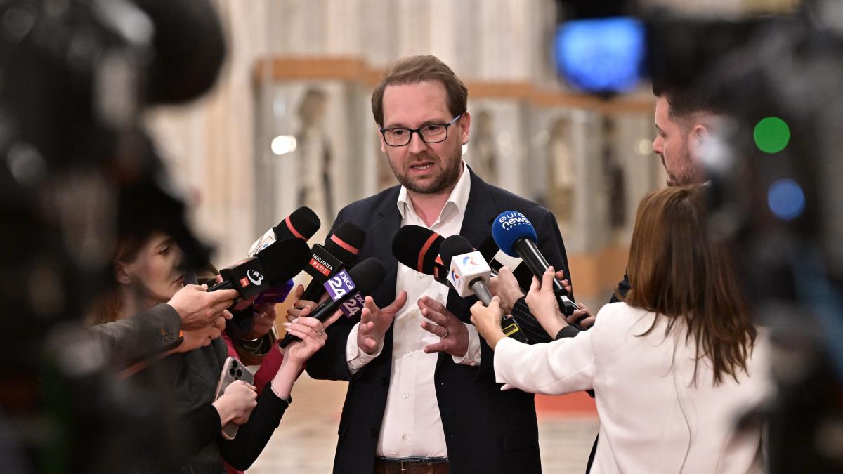 Fritz convoaca liderii USR intr o sedinta Vom stabili cum ne pozitionam fata de dorina evidenta a PSD de