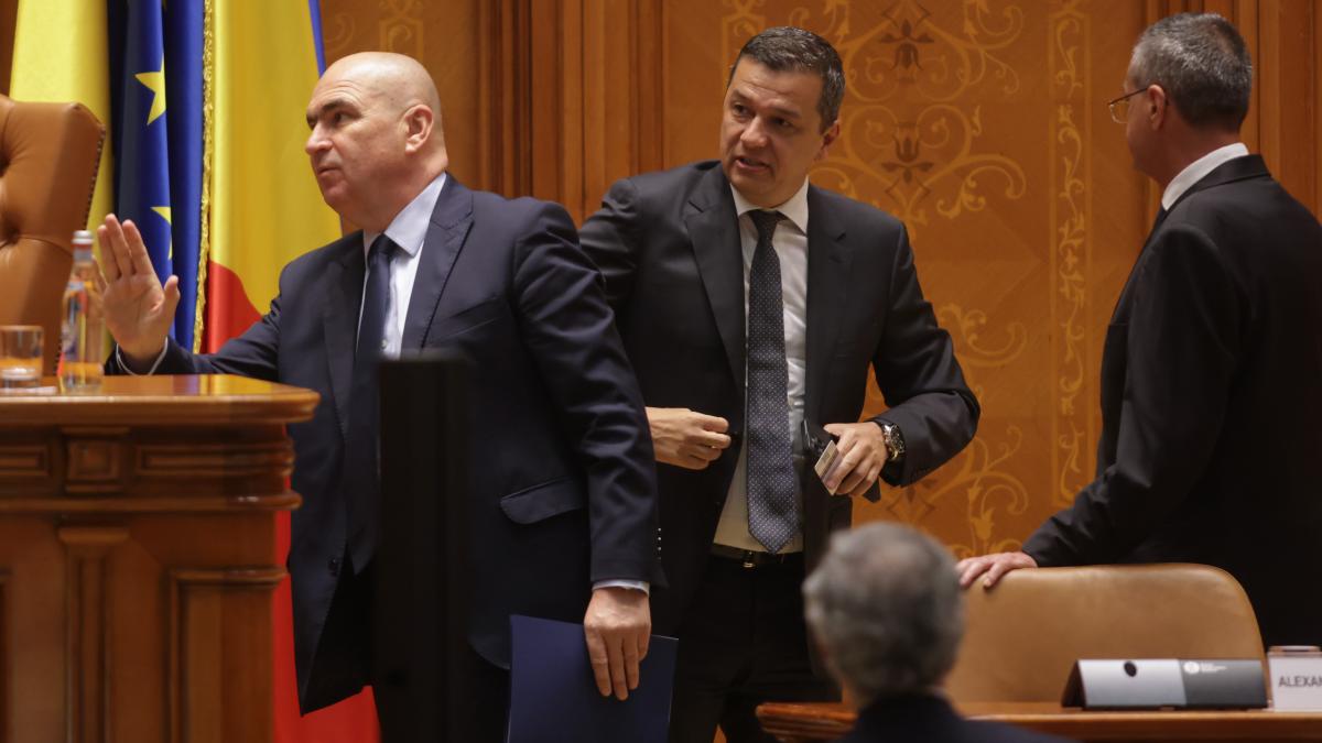 Grindeanu ii cere lui Bolojan sa intervina rapid pentru a opri cresterea preturilor la pompa Avem