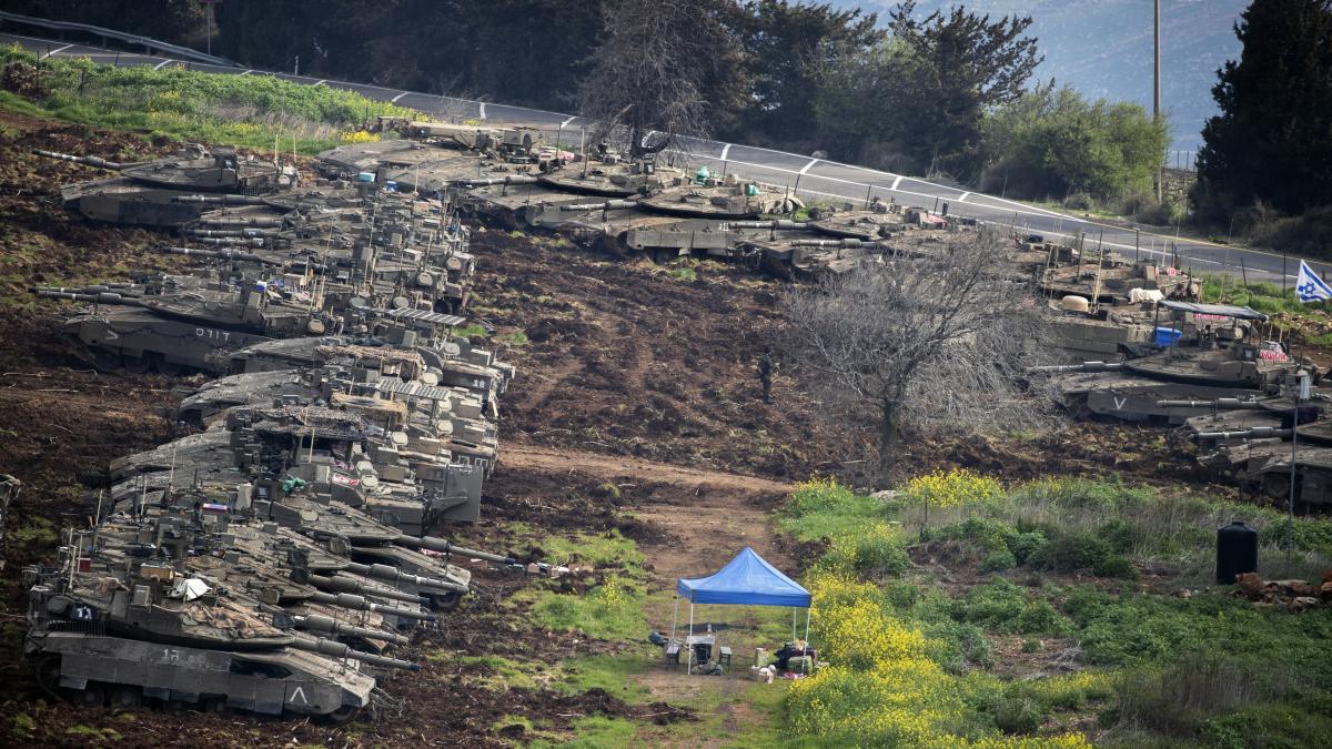 Israelul mobilizeaza rezervistii si pregateste o invazie de amploare in Liban