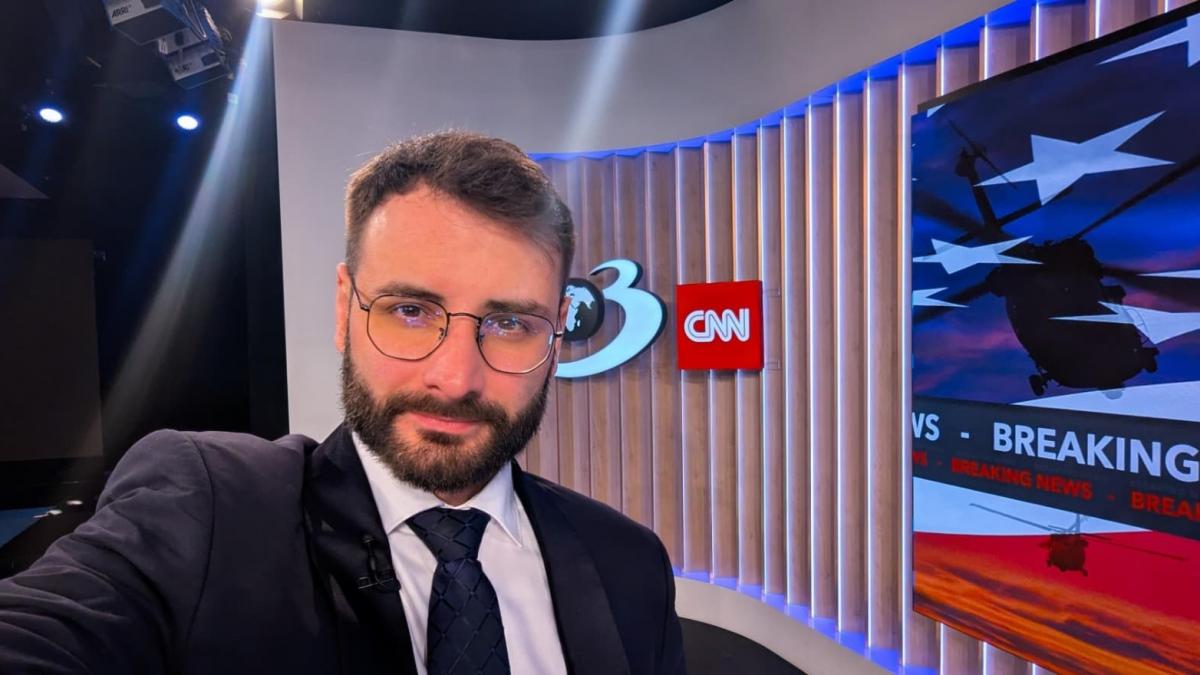 Iulian Lorincz deputat USR Nici daca ne ar arunca cu apa fiarta nu parasim guvernarea Suntem