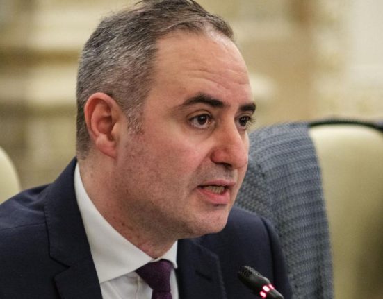 Nazare Am obtinut 4 7 miliarde din piata externa cu trei zile inainte de razboi Ne asigura sase