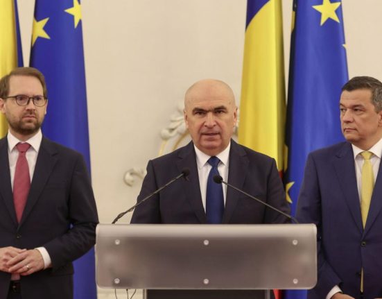 PNL si USR au convenit sa nu formeze o guvernare cu PSD in cazul in care partidul lui Grindeanu initiaza o criza