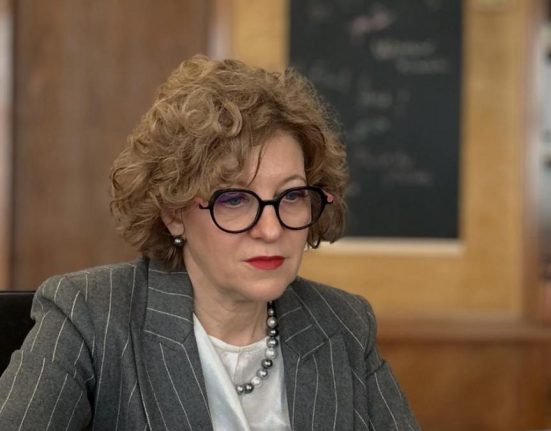 Peste 1000 de reclamatii au fost postate pe site ul Fara hartie in primele 24 de ore de