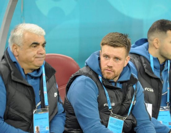 Pintilii lasa posibilitatea deschisa pentru FCSB Mesaj clar pentru Becali Vreau sa am eu controlul