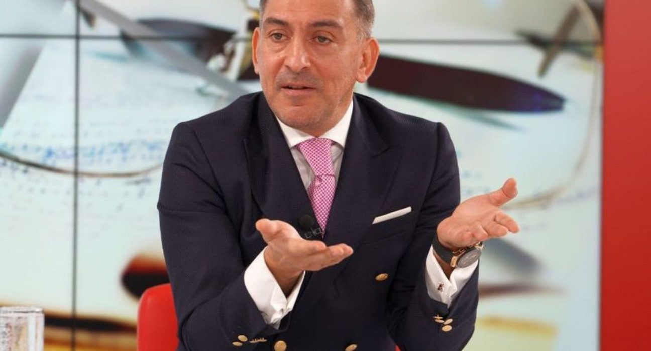 Porumboiu il critica pe Ilie Dumitrescu dupa disputele din direct Un servil umil in scandalul legat de Burleanu