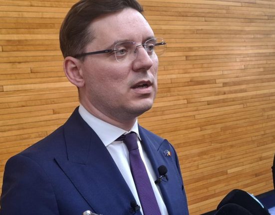 Prim vicepresedintele PSD solicita inlocuirea lui Ilie Bolojan Negrescu Tara nu se afla intr o stare buna E ca la