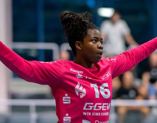 SCM Craiova isi intareste apararea Vanessa Fehr a semnat un contract pana in 2028