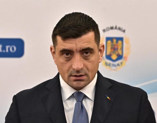 Sondaj Avangarde Scaderea intentiei de vot pentru Partidul AUR in randul romanilor Cum se pozitioneaza partidele din