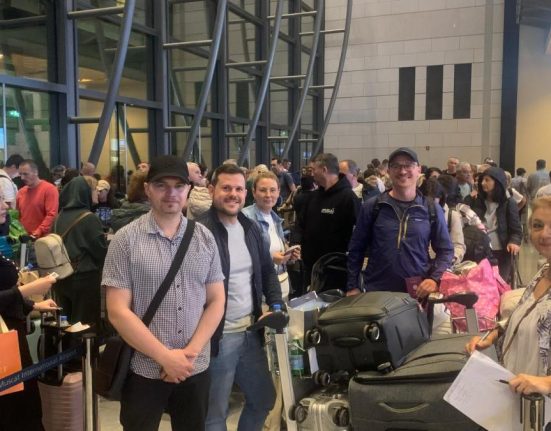 Toiu referitor la locurile disponibile in avioanele de repatriere aparteneau cetatenilor din alte tari