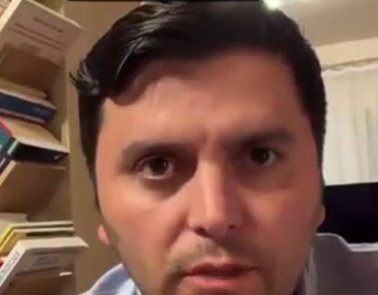 Vicepresedintele Camerei Deputatilor afirma ca Toiu nu a raspuns la telefon in timpul sederii sale in Dubai