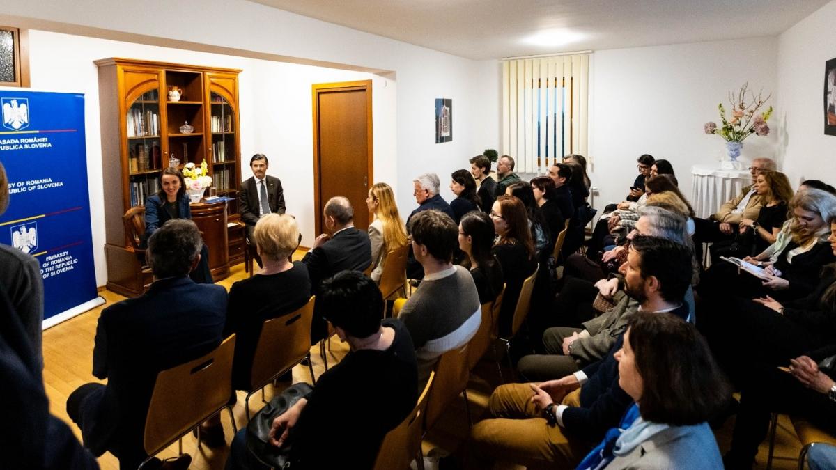 Vizita oficială a șefei diplomației române în Slovenia, prima de acest fel în ultimii cinci ani. 1 Vizita oficiala a sefei diplomatiei romanesti in Slovenia prima de acest fel in ultimii cinci ani