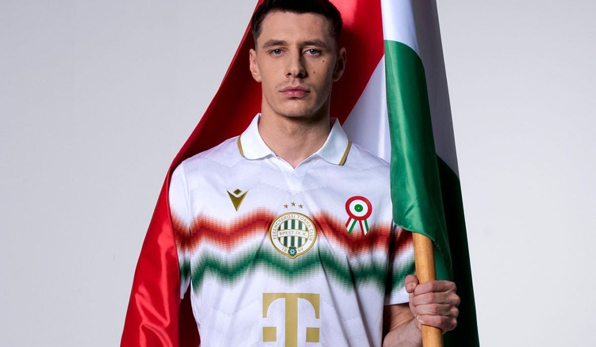 international roman surprins cu steagul ungariei imaginea cu marius corbu a starnit indignarea fanilor