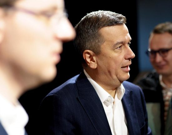 scandal privind bugetul pentru 2026 psd solicta 34 miliarde de lei pentru pensii si mame si ameninta