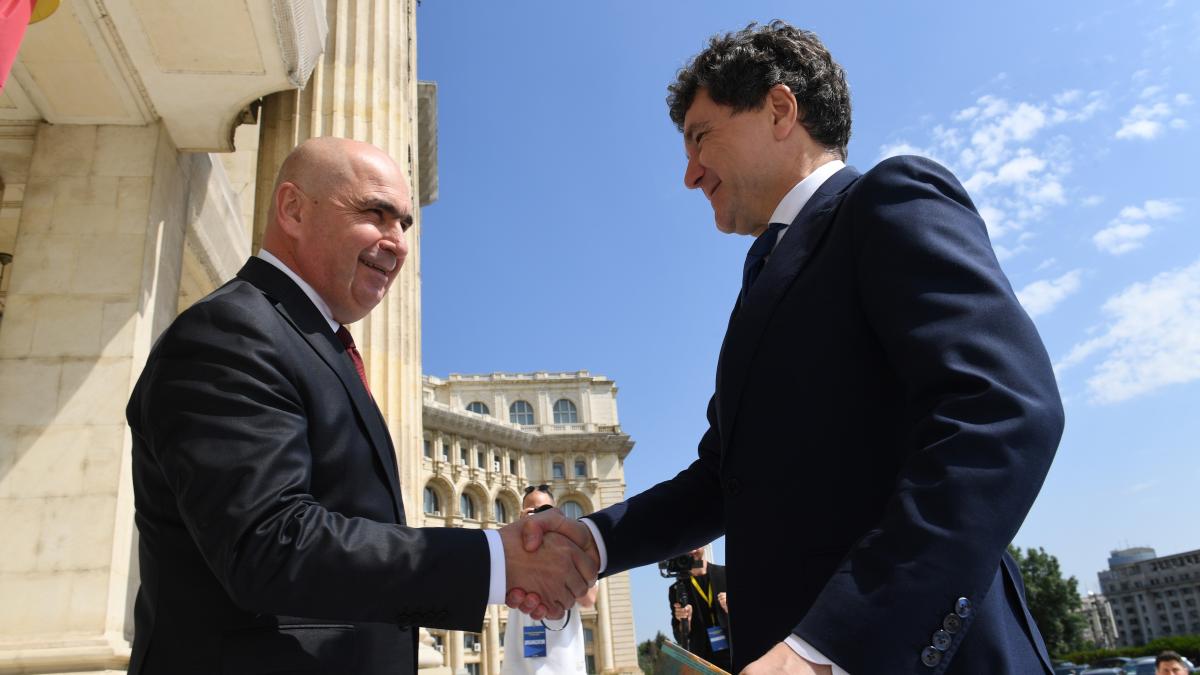 A putut Nicusor Dan sa evite criza politica Bolojan Cu oameni cu alte interese este foarte dificil sa