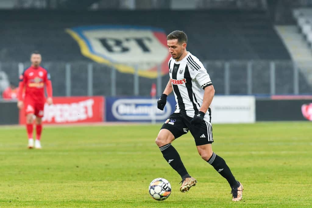Chipciu a jucat cu frana trasa si a izbucnit in lacrimi cand a vorbit despre Mircea Lucescu