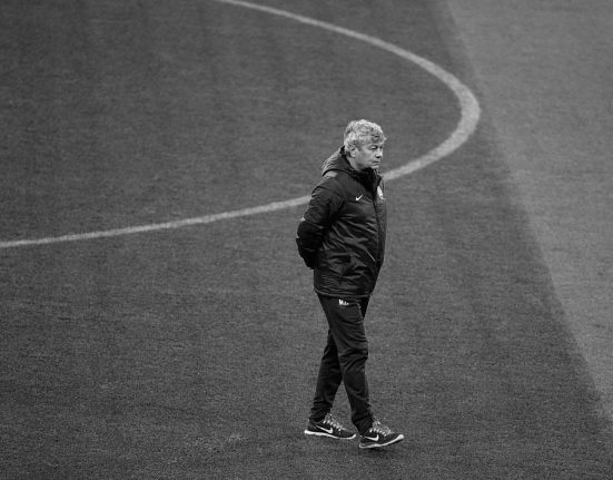Durere fara limite in fotbalul romanesc Raducioiu plange dupa moartea lui Mircea Lucescu