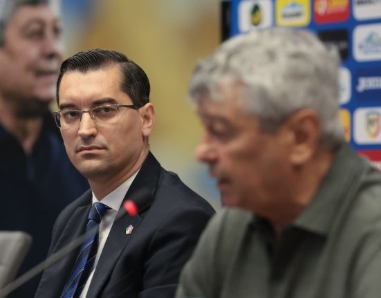 Fotbalul romanesc in suferinta FRF suspende numirea noului selecioner dupa moartea lui Mircea Lucescu