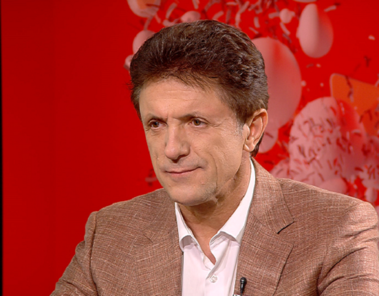 Gica Popescu si a reduc salariul pe termen nelimitat Farul in dificultate financiara dupa ce nu a reusit sa vanda jucatori