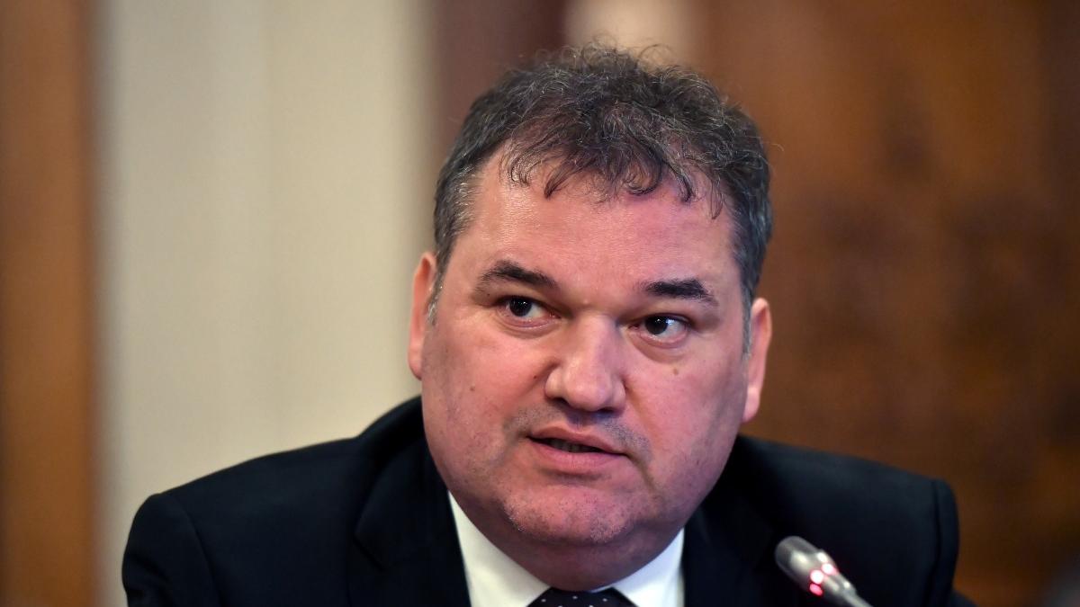 Ministerul Dezvoltarii investe ste mai mult de 36 de milioane de euro in consolidarea unor scoli si blocuri