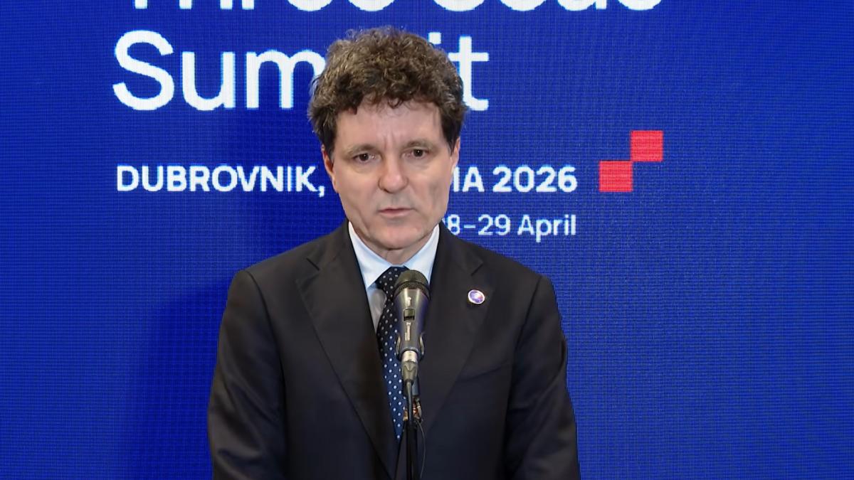 Nicuser Dan Imi doresc ca Romania sa fie condusa de forte prooccidentale Suspendarea mea nu