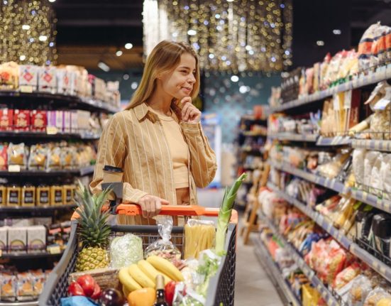 Programul magazinelor de 1 Mai 2026 Pana la ce ora poti face cumparaturi in supermarketurile Lidl Mega Image Kaufland sau Carrefour de Ziua Muncii