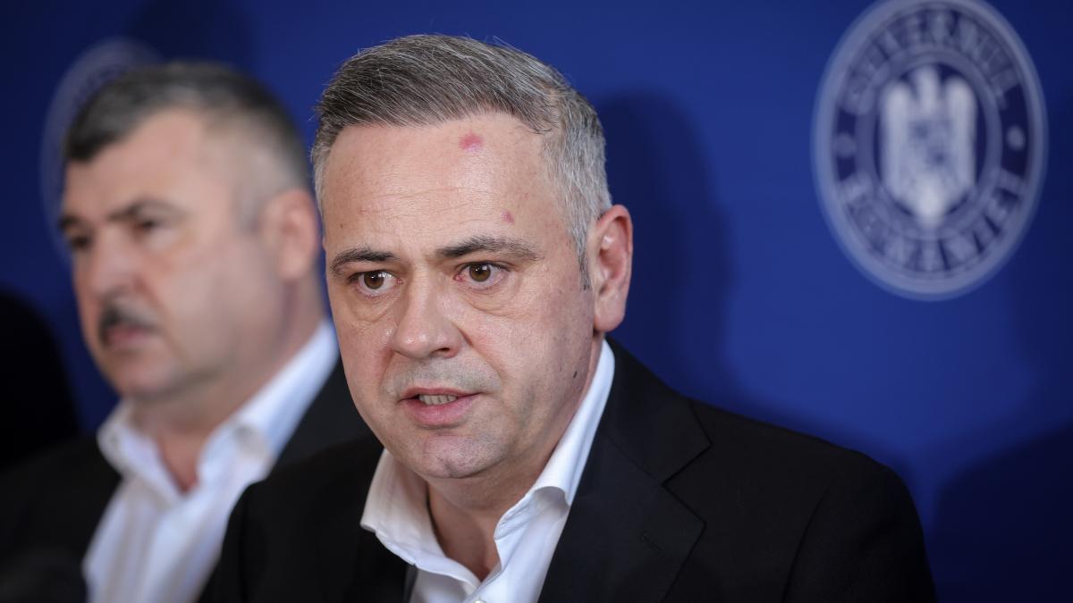 Scandal in Guvern Florin Barbu solicta fermierilor sa achizitioneze motorina fara acciza si TVA direct de