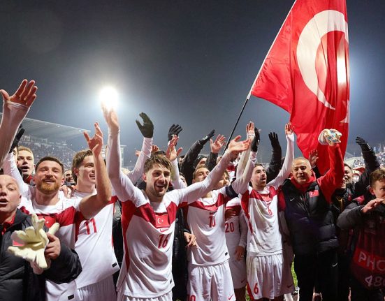 Turcia se intoarce la Mondial dupa 24 de ani Victorie cruciala cu Kosovo in finala barajului