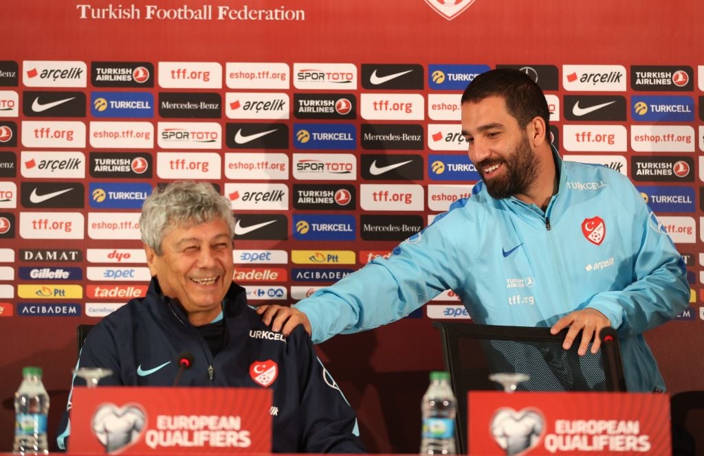 Un profesor deosebit Arda Turan tribut adus lui Mircea Lucescu