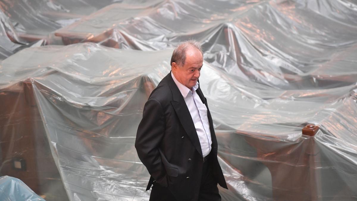 Vasile Blaga surprins injurand la tribuna Senatului Ai belit p acum Daca n ai cu cine