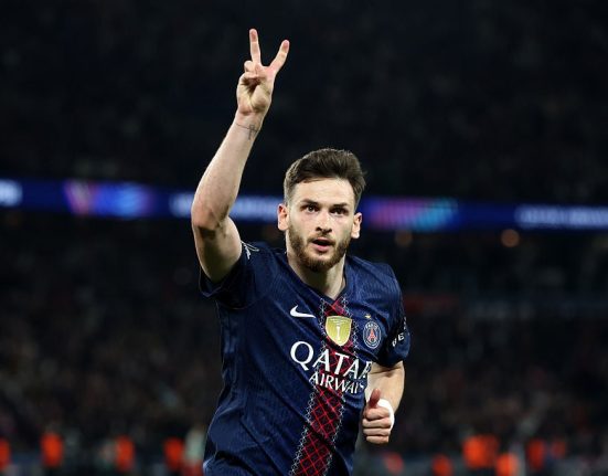 thierry henry entuziasmat dupa meciul psg ne plangeam ca fotbalul e plictisitor acest meci nu a fost