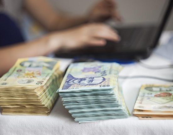 Bolojan acuza ca bugetul de stat a fost utilizat ca o pusculita exista oameni care in judetele lor