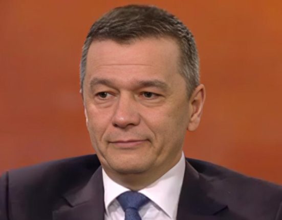 Ce a declarat Grindeanu cand a fost intrebat daca va demisiona din fruntea PSD in cazul in care motiunea nu trece