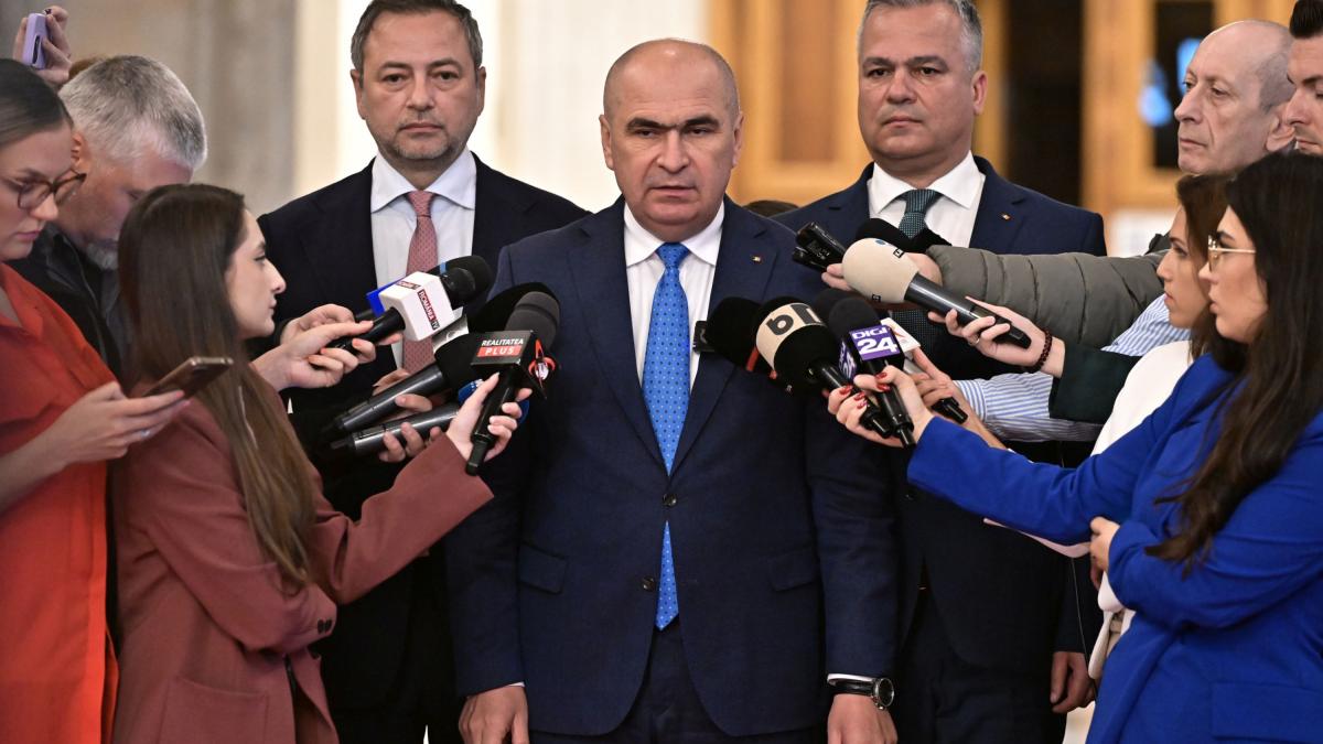 Surse Liderul PNL a comunicat in cadrul sedintei cu Bolojan despre negocierile cu cei 50 de parlamentari